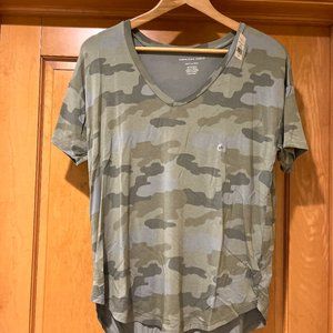 American Eagle, Women's, XS, V-Neck T-Shirt